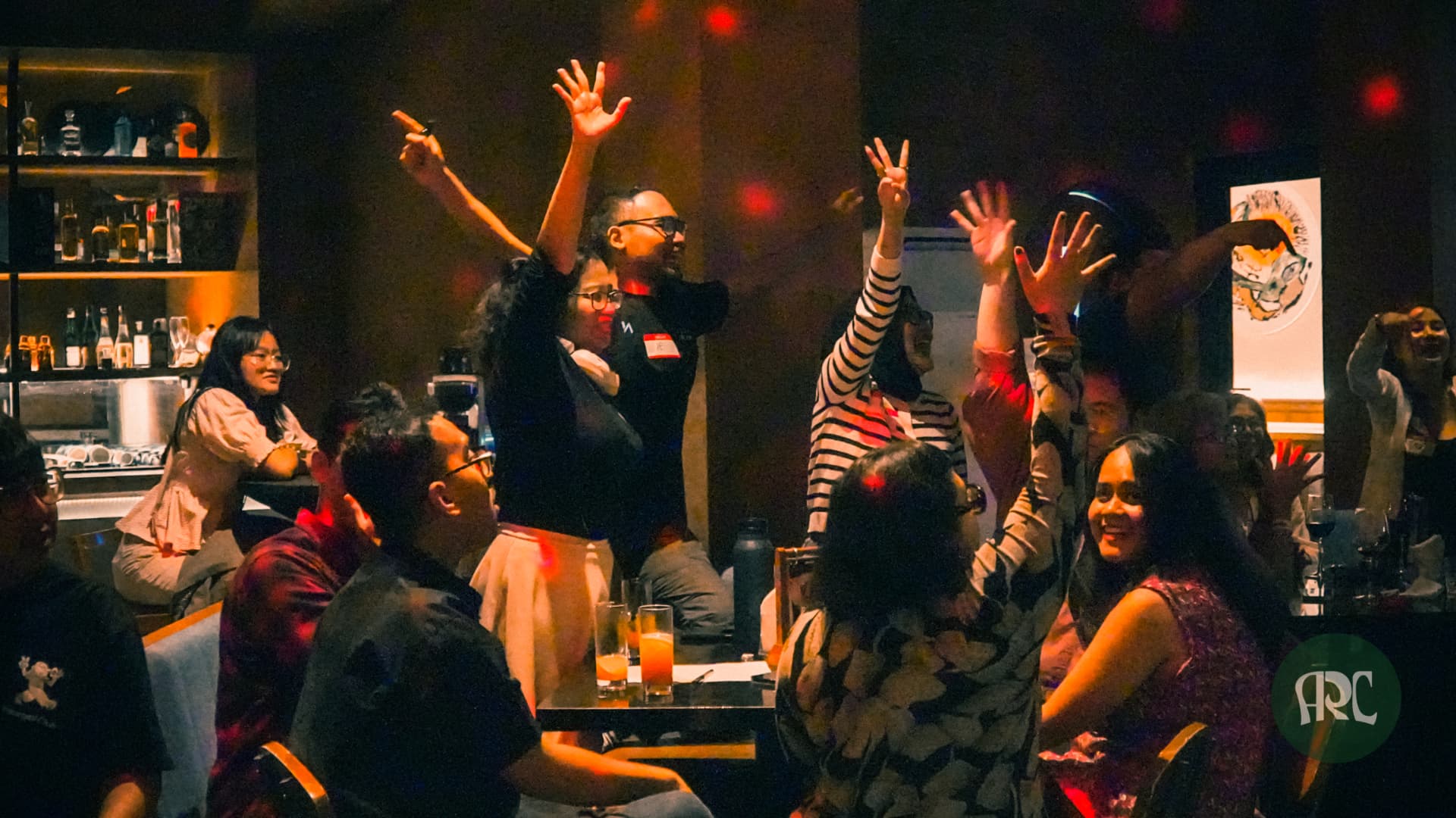 Hands up for a tiebreaker question at No Brainer trivia